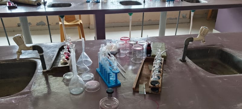 Science Laboratories at Shahana International School
